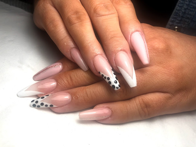 Reviews of Jessica's Nails And Beauty in Glasgow - Beauty salon