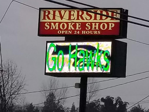 Tobacco Shop «Riverside Smoke Shop», reviews and photos, 7324 River Rd E, Puyallup, WA 98371, USA