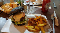 Hamburger du Restaurant Le Wanted à Épinay-sur-Seine - n°12