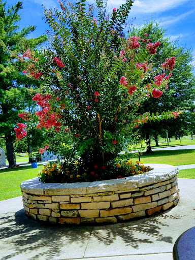 Golf Course «Paul Walker Golf Course», reviews and photos, 1040 Covington St, Bowling Green, KY 42103, USA