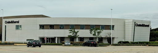 Furniture Store «Crate & Barrel», reviews and photos, 4999 Old Orchard Road4999, Skokie, IL 60077, USA