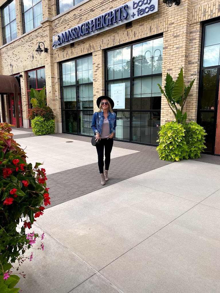 Massage Heights Ironworks 46240