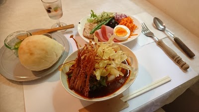 yamamoto (旧mrs.kitchen +3)