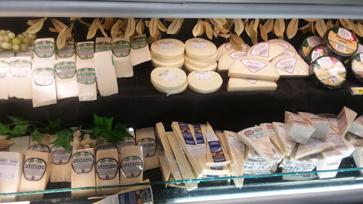 Produce Market «Butera Market», reviews and photos, 100 S Randall Rd, Algonquin, IL 60102, USA