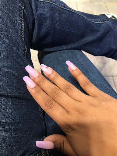 Nail Salon «Glamour Nail Hair Spa», reviews and photos, 7627 Culebra Rd #102, San Antonio, TX 78251, USA