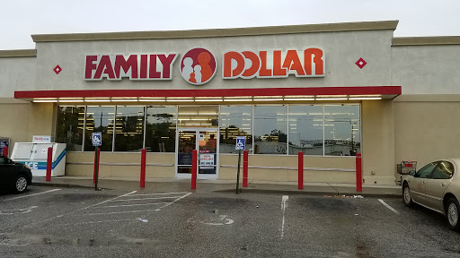 FAMILY DOLLAR, 233 W Lucas St, Florence, SC 29501, USA, 