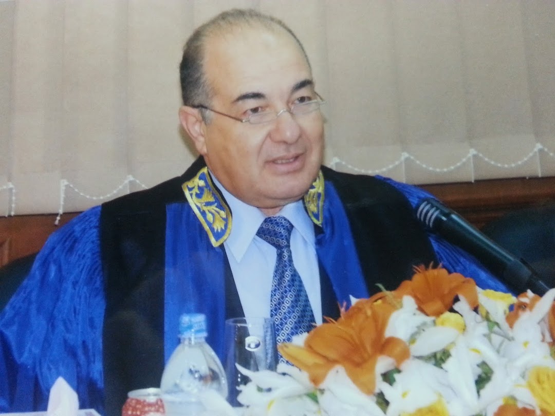 Dental Clinic - Prof. Dr. Ahmed Mamdouh Shaaban