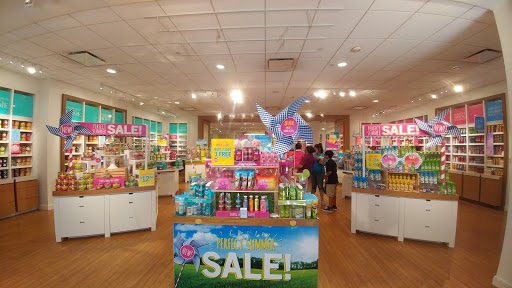 Bath & Body Works