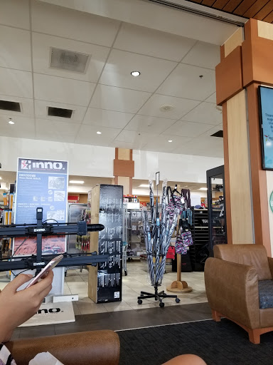 Used Car Dealer «Livermore Toyota», reviews and photos, 6200 Northfront Rd, Livermore, CA 94551, USA