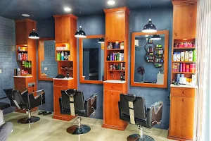 Koshish men's salon & Academy image