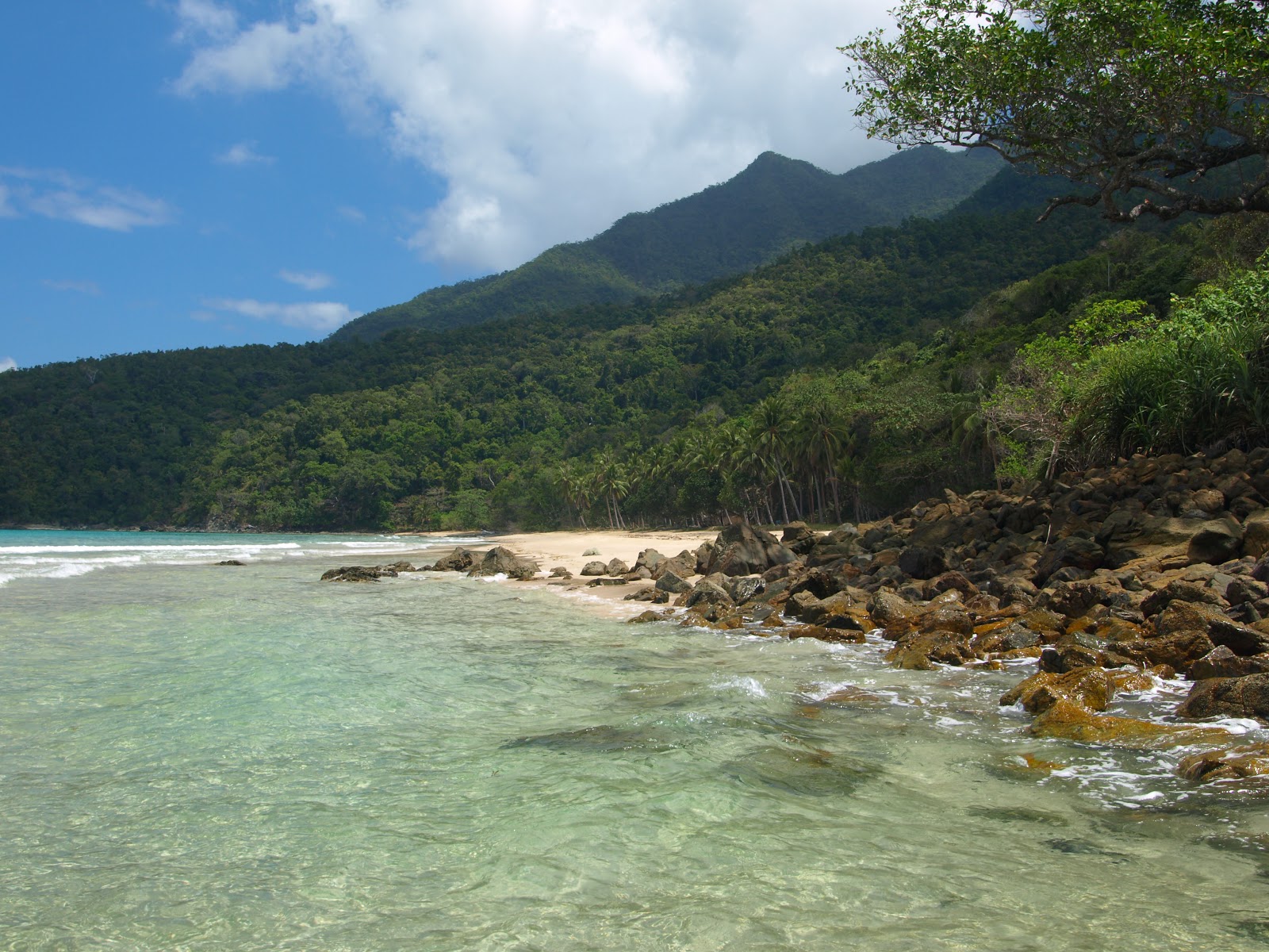 Maratapi Beach的照片 带有长湾