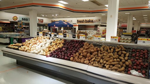 Grocery Store «Shoppers», reviews and photos, 6200 Little River Turnpike, Alexandria, VA 22312, USA