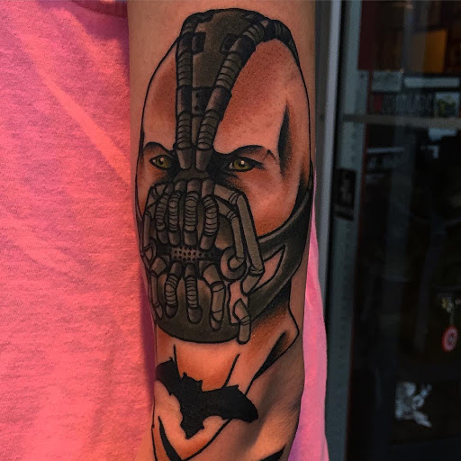 Tattoo Shop «Black Swan Tattoo», reviews and photos, 2947 Florida Ave S, Lakeland, FL 33803, USA