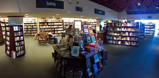 Book Store «Barnes & Noble», reviews and photos, 1201 3rd St, Santa Monica, CA 90401, USA