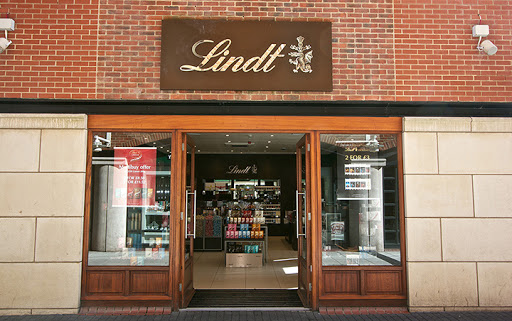 Lindt Chocolate Shop Gunwharf Quays