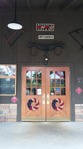 American Restaurant «Cracker Barrel Old Country Store», reviews and photos, 4758 Lanier Islands Pkwy, Buford, GA 30518, USA