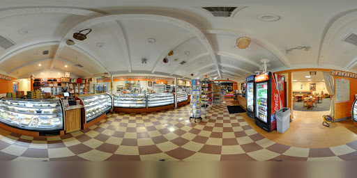 Bakery «Heitzman Traditional Bakery and Deli», reviews and photos, 9426 Shelbyville Rd, Louisville, KY 40222, USA