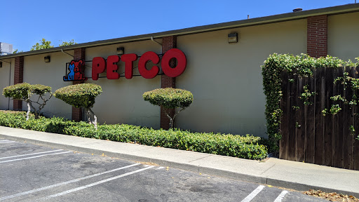 Pet Supply Store «Petco Animal Supplies», reviews and photos, 444 N Santa Cruz Ave, Los Gatos, CA 95030, USA