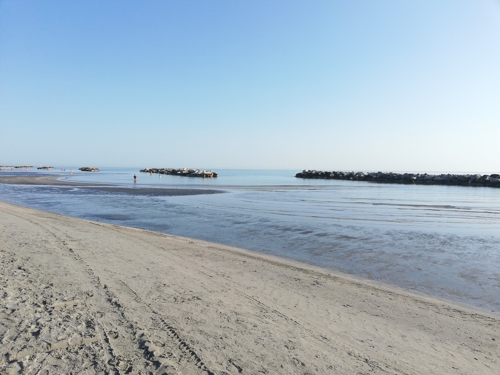 Photo de Torre pedrera beach et le règlement