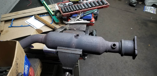 Auto Repair Shop «Martinez Auto Repair», reviews and photos, 2041 Gideon Ave, Zion, IL 60099, USA