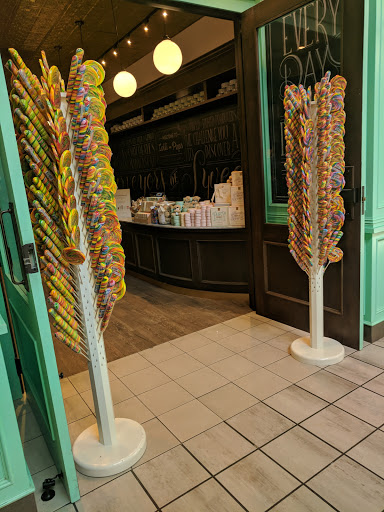 Shopping Mall «Alderwood Mall», reviews and photos, 3000 184th St SW, Lynnwood, WA 98037, USA