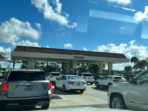 Warehouse store «Costco Wholesale», reviews and photos, 10088 Gulf Center Dr, Fort Myers, FL 33913, USA