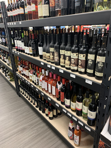 Liquor Store «Countryside Liquors», reviews and photos, 553 Armistice Blvd, Pawtucket, RI 02861, USA