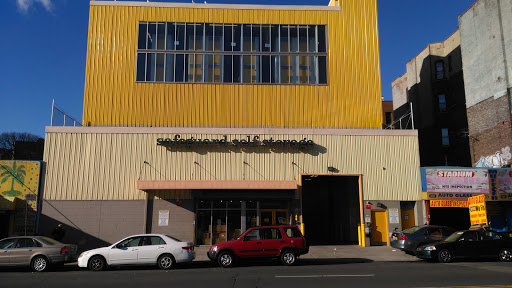Self-Storage Facility «Safeguard Self Storage», reviews and photos, 1253 Jerome Ave, Bronx, NY 10452, USA