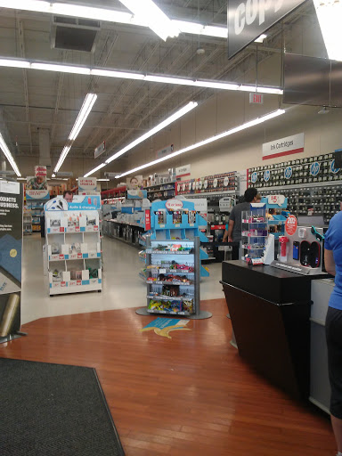 Office Supply Store «Staples», reviews and photos, 4403 Birkland Pl, Easton, PA 18045, USA