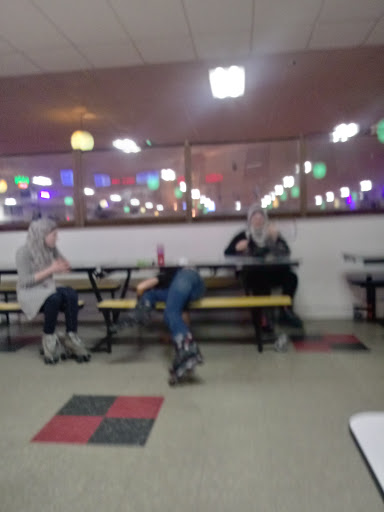 Roller Skating Rink «Aurora Skate Center», reviews and photos, 34W113 Montgomery Rd, Aurora, IL 60504, USA