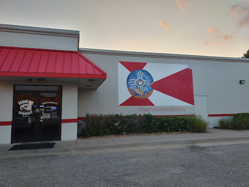 Donut Shop «Hurts Donut», reviews and photos, 7010 W 21st St, Wichita, KS 67205, USA