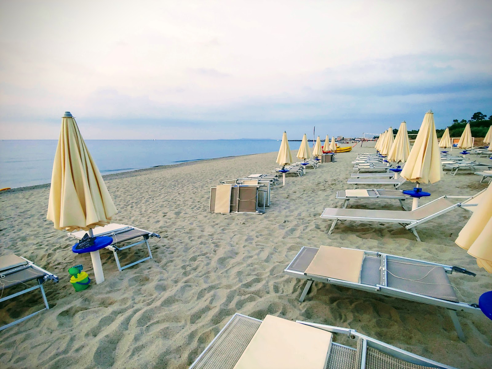 Foto di Bazia Bay area del resort sulla spiaggia