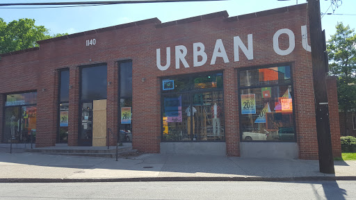 Clothing Store «Urban Outfitters», reviews and photos, 1140 Bardstown Rd, Louisville, KY 40204, USA