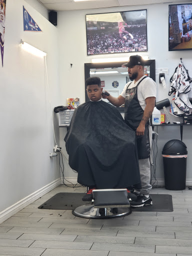 Barber Shop «A Cut Above The Rest Barber Shop», reviews and photos, 461 W Base Line Rd, Rialto, CA 92376, USA