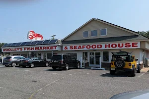 woolley's fish market and seafood house image
