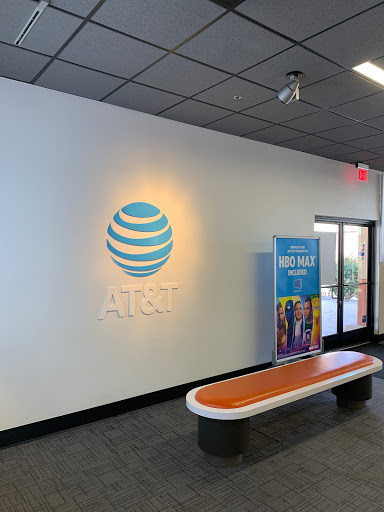 Cell Phone Store «AT&T», reviews and photos, 78982 CA-111 #1a, La Quinta, CA 92253, USA