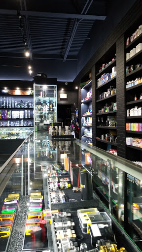 Vaporizer Store «ROCK N ROLL IT SMOKE SHOP AND VAPE SHOP», reviews and photos, 11750 Barker Cypress Rd, Cypress, TX 77433, USA