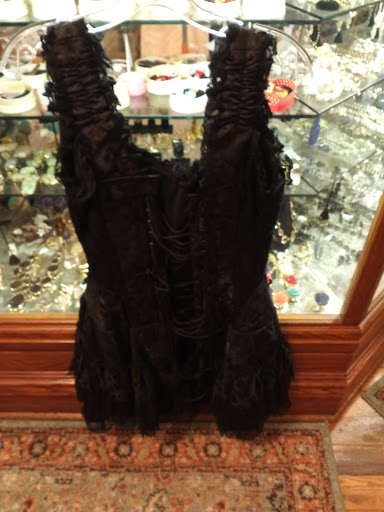 Consignment Shop «Revolve Clothing Exchange», reviews and photos, 1620 E 7th Ave, Tampa, FL 33605, USA