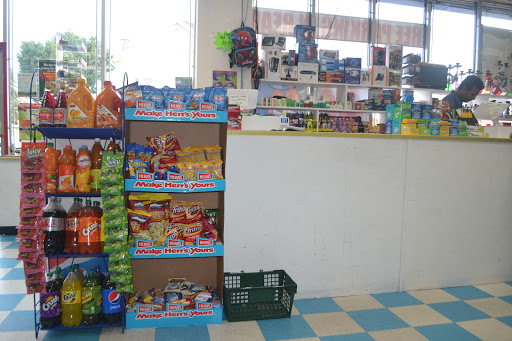 Supermarket «Foodland Super Market», reviews and photos, 6787 Market St, Millbourne, PA 19082, USA