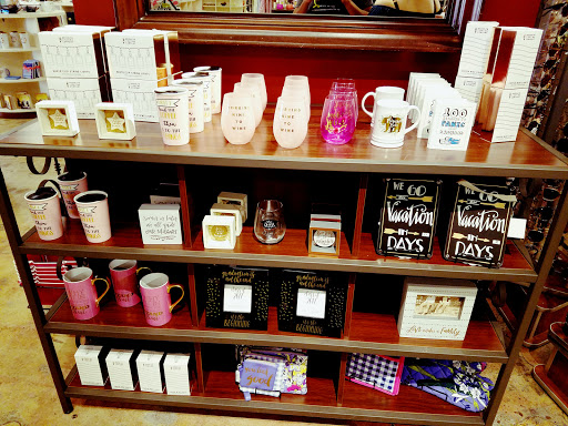 Fashion Accessories Store «Charming Charlie», reviews and photos, 18595 Main St, Huntington Beach, CA 92648, USA