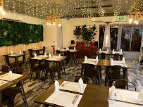 Atmosphère du Restaurant asiatique Shasha Thaï Grill à Noisy-le-Grand - n°19