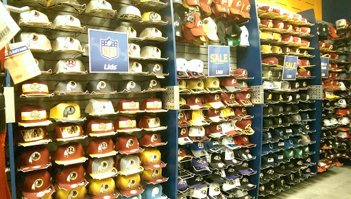 Shopping Mall «Potomac Mills», reviews and photos, 2700 Potomac Mills Cir, Woodbridge, VA 22192, USA