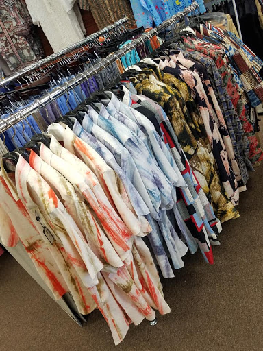 Clothing Store «The City Outlet Clothing», reviews and photos, 17653 Twelve Mile Rd, Lathrup Village, MI 48076, USA