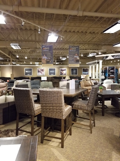 Furniture Store «Ashley HomeStore», reviews and photos, 5353 E River Rd, Fridley, MN 55421, USA