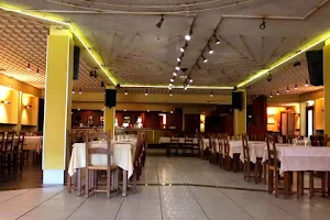 Restaurante -Gau Txori- Jatetxea image