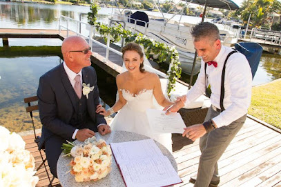 Ty The Knot - Wedding & Civil Marriage Celebrant Noosa, Sunshine Coast