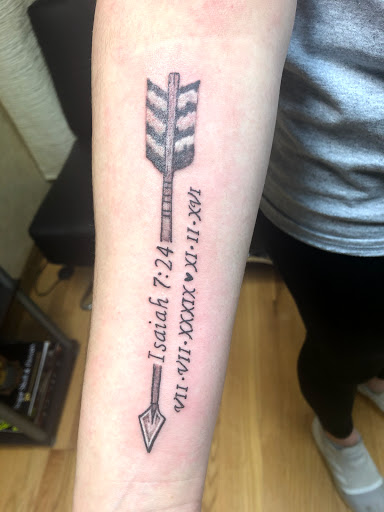 Explore arm flower tattoo ideas, creative tattoo ideas in Greensburg, available at House of Ink Inc.