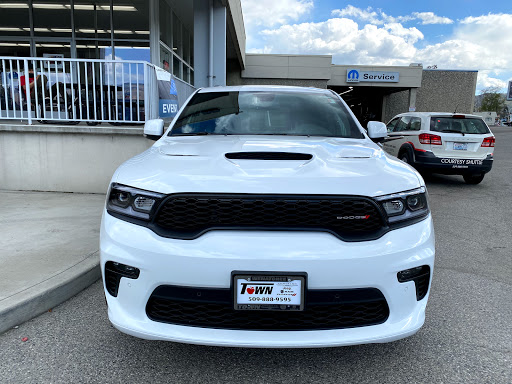 Car Dealer «Town Chrysler Jeep Dodge Ram», reviews and photos, 1001 N Miller St, Wenatchee, WA 98801, USA