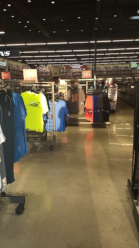 SKECHERS Warehouse Outlet image 9