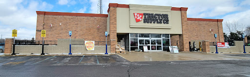Home Improvement Store «Tractor Supply Co.», reviews and photos, 4601 E Grand River Ave, Howell, MI 48843, USA